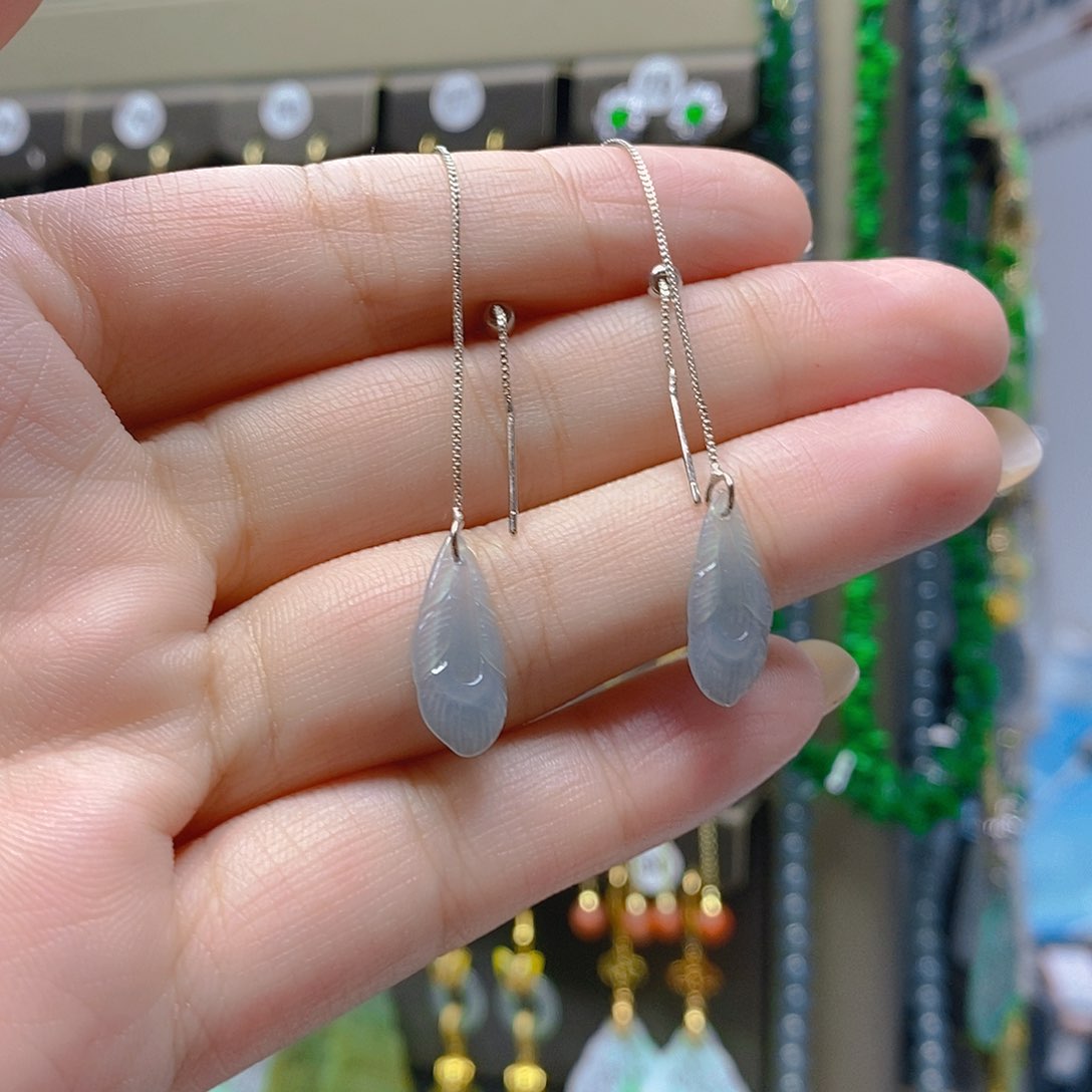 未镶嵌翡翠耳饰翡翠