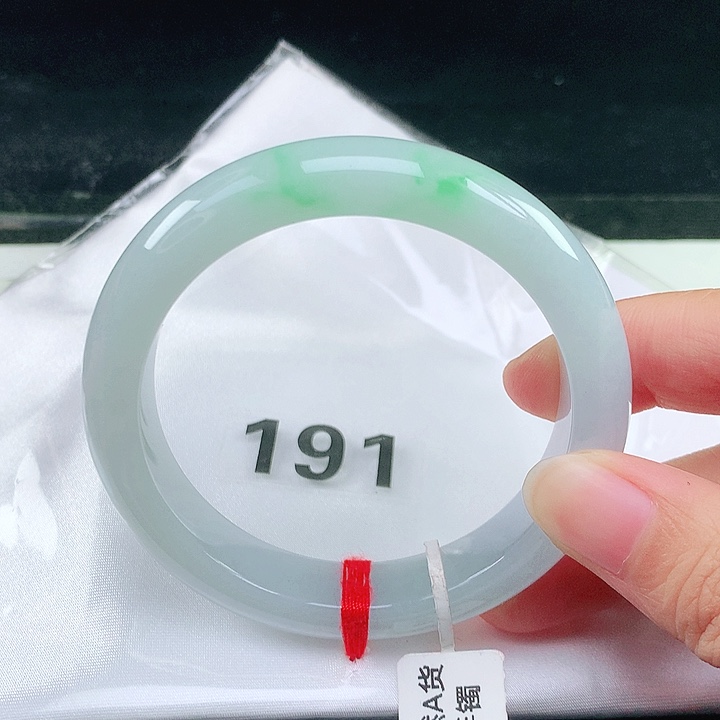 未镶嵌手镯翡翠翡翠手镯