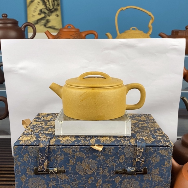 紫砂茶壶半手梨皮