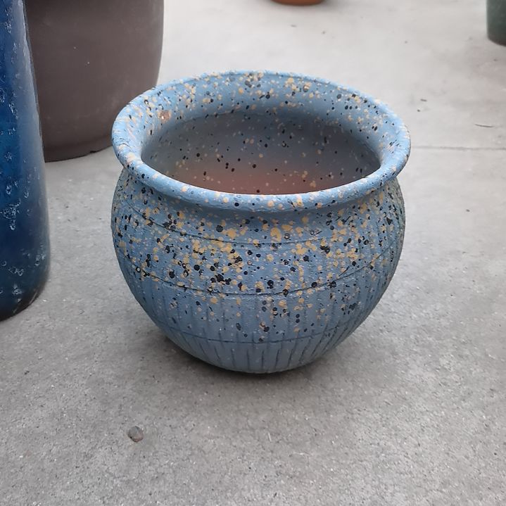 红陶口20高20瑕疵