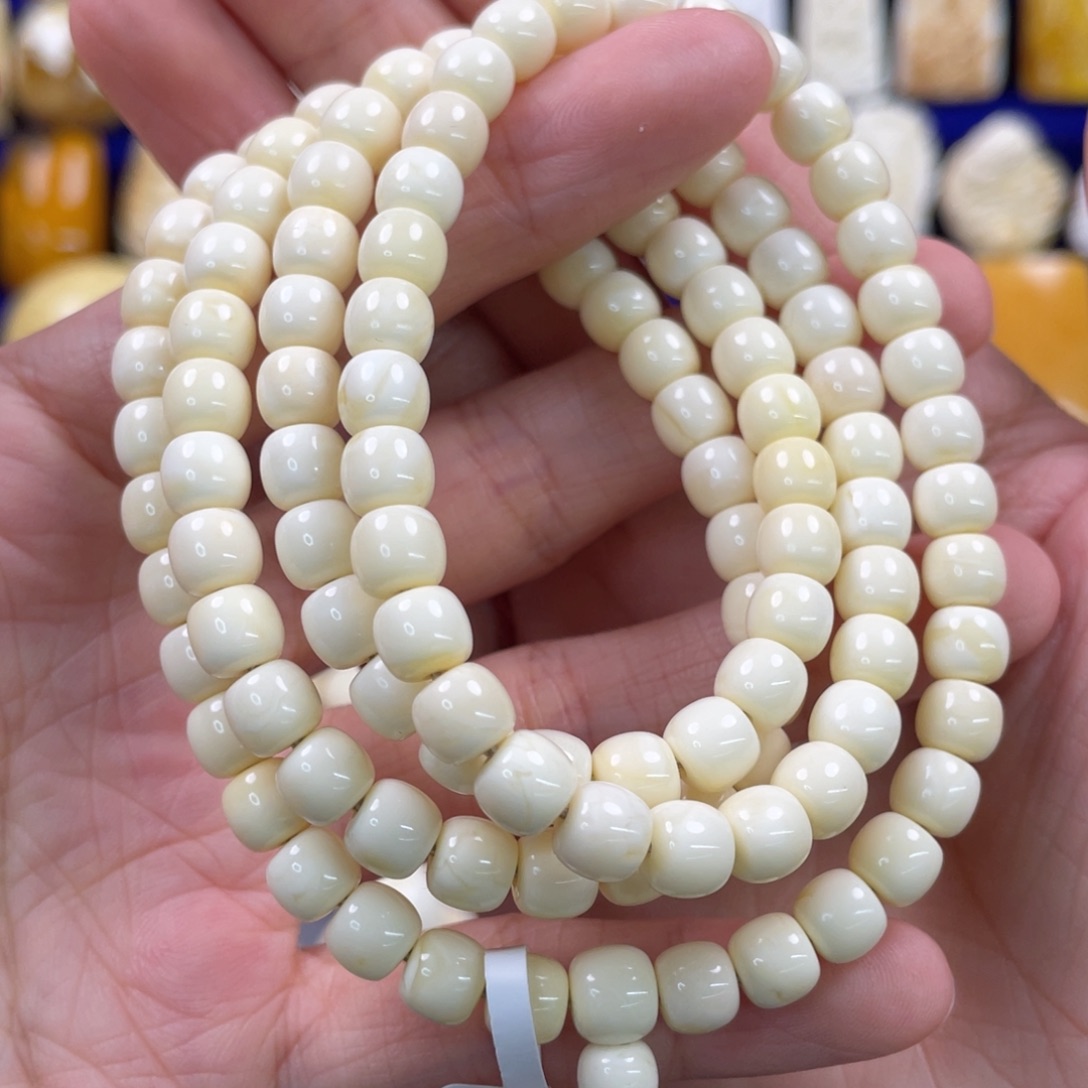 蜜蜡裸石未镶嵌琥珀蜜蜡108卡6.5mm