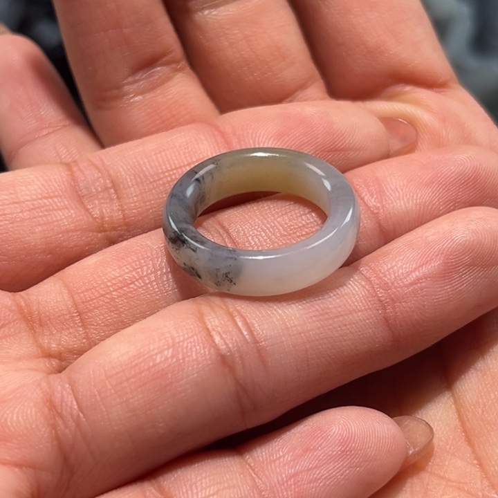 和田玉未镶嵌吊坠(不含链)