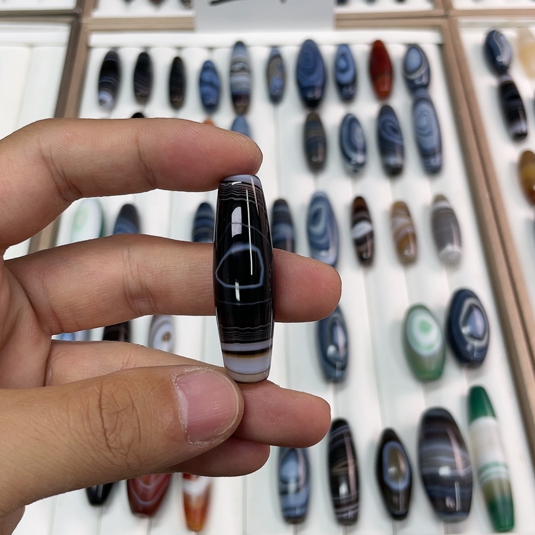 玛瑙/玉髓颈饰合金东*