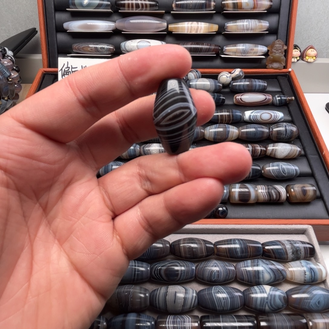 玛瑙/玉髓合金颈饰