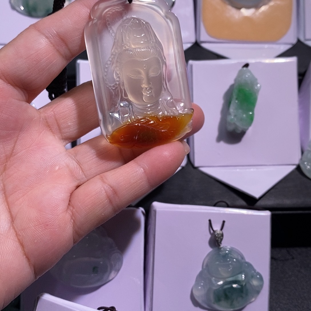 玛瑙/玉髓未镶嵌颈饰