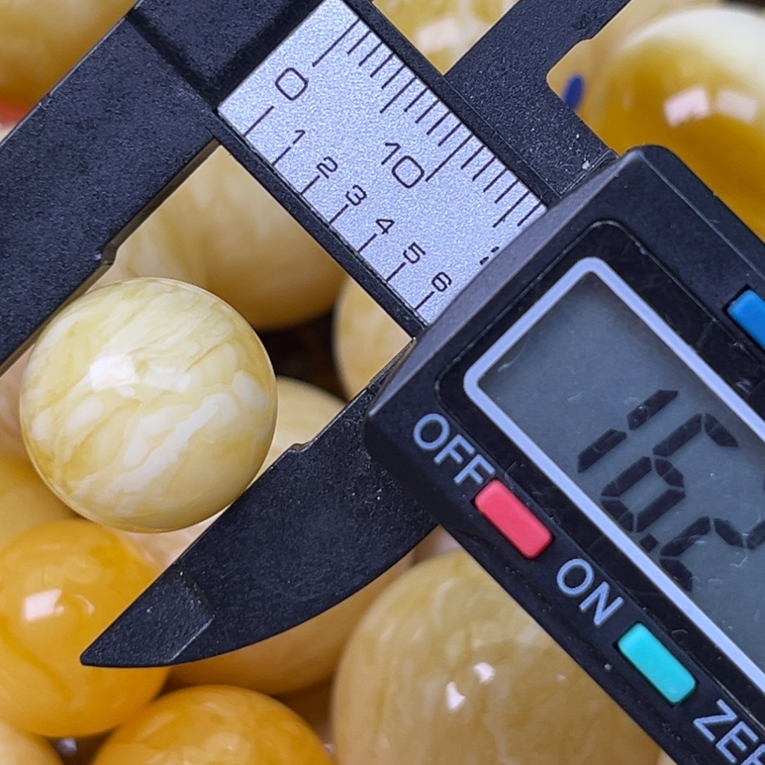 裸石蜜蜡未镶嵌！