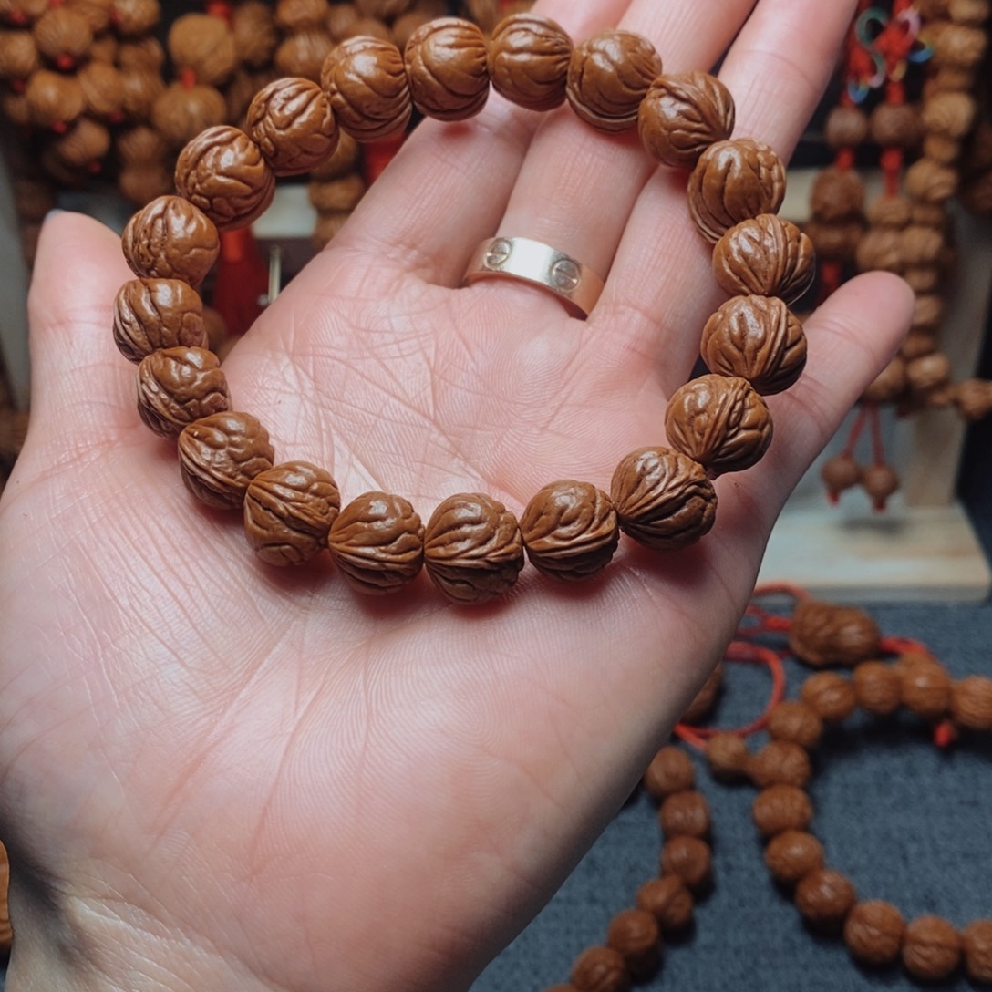 吊坠桃核龙纹桃枭