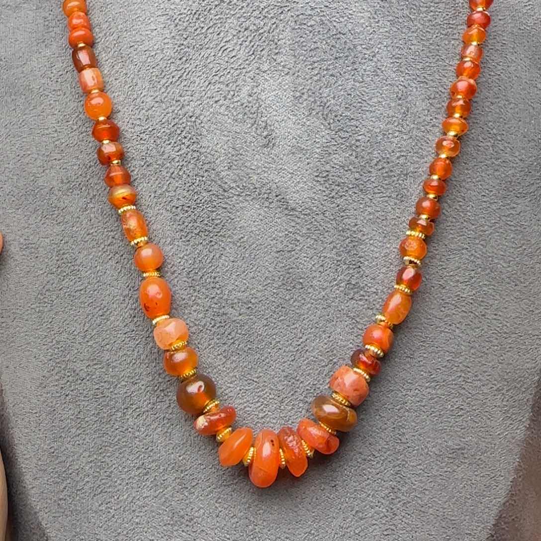 玛瑙/玉髓颈饰未镶嵌