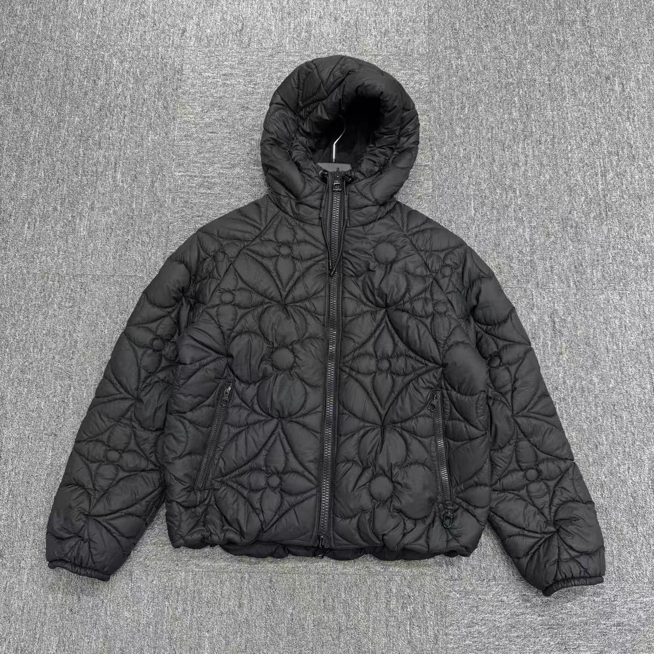 99新 LouisVuitton/路易威登 三花双面穿棉服/46码/编码16190