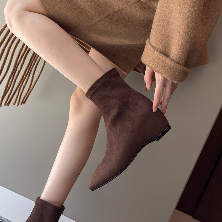 内增高羊绒弹力瘦瘦靴短靴百搭2025年秋冬新款杏色棕色复古极简女
