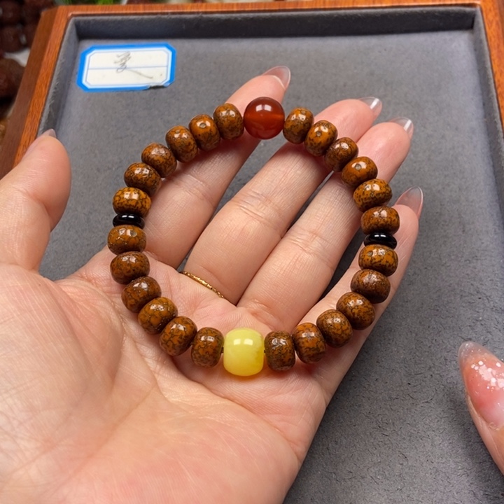 星月菩提吊坠菩提