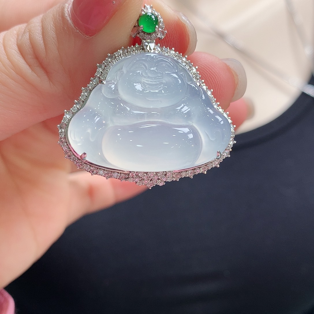 翡翠颈饰18K金镶嵌佛公