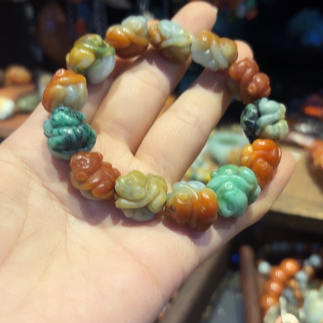 翡翠未镶嵌颈饰原创