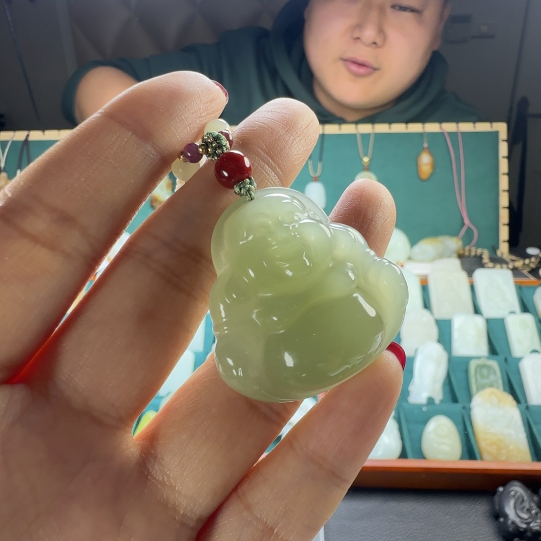 和田玉（糖玉）颈饰未镶嵌?****?