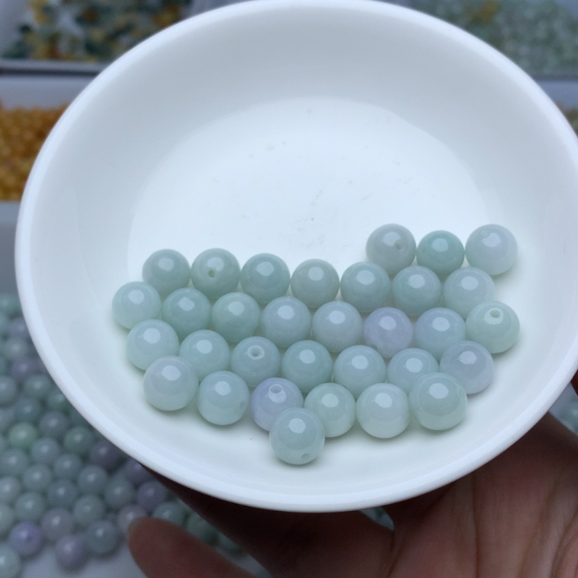 【闪购商品】翡翠手链未镶嵌卡9冰果绿20颗