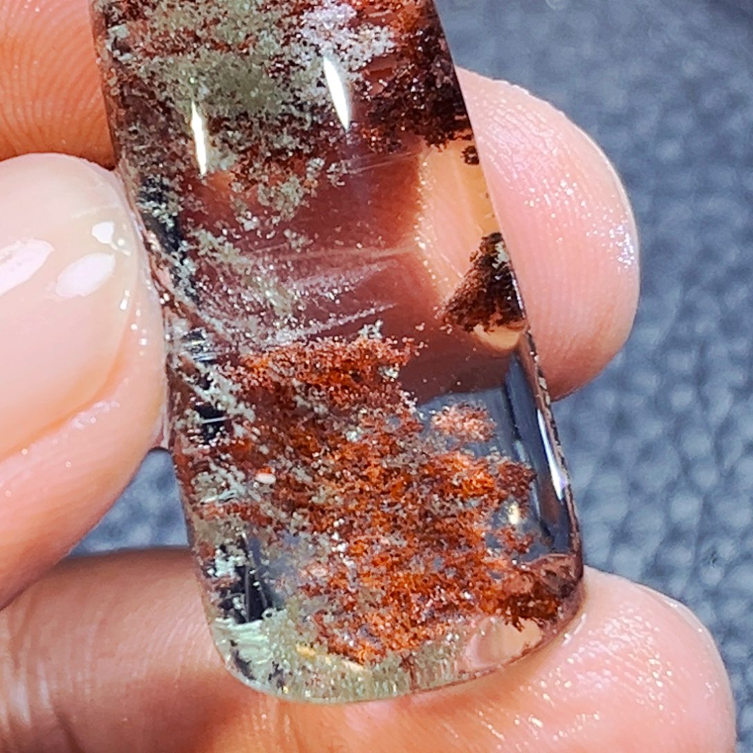 坤***哥水晶未镶嵌颈饰水晶14