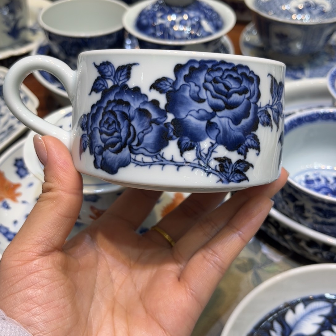 瓷片杯子杯子柴窑青花