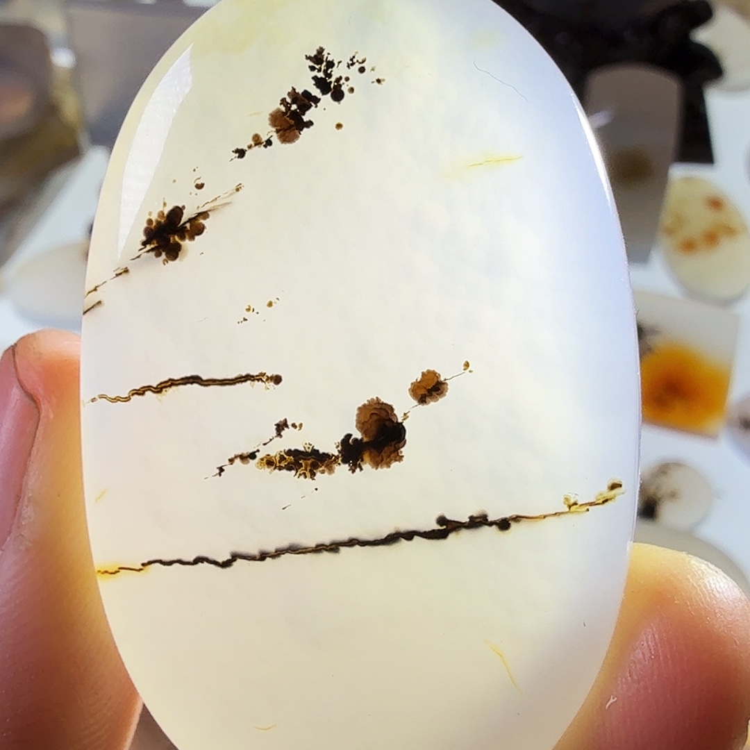 玛瑙/玉髓未镶嵌珠宝半成品