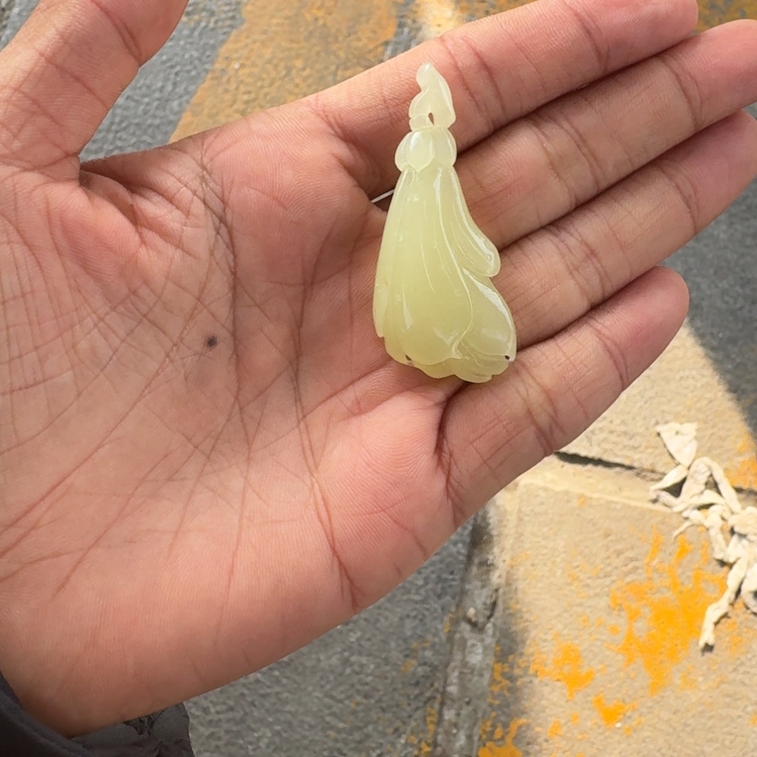 幸***鹅和田玉未镶嵌吊坠(不含链)拍4发1