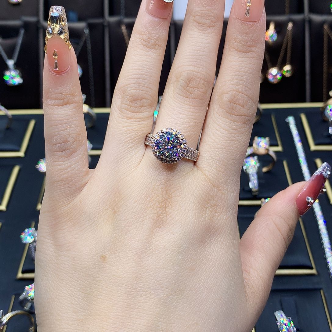 合成碳硅石戒指/指环18K金镶嵌看**切