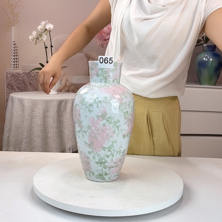 摆件065 景德镇陶瓷艺术精品