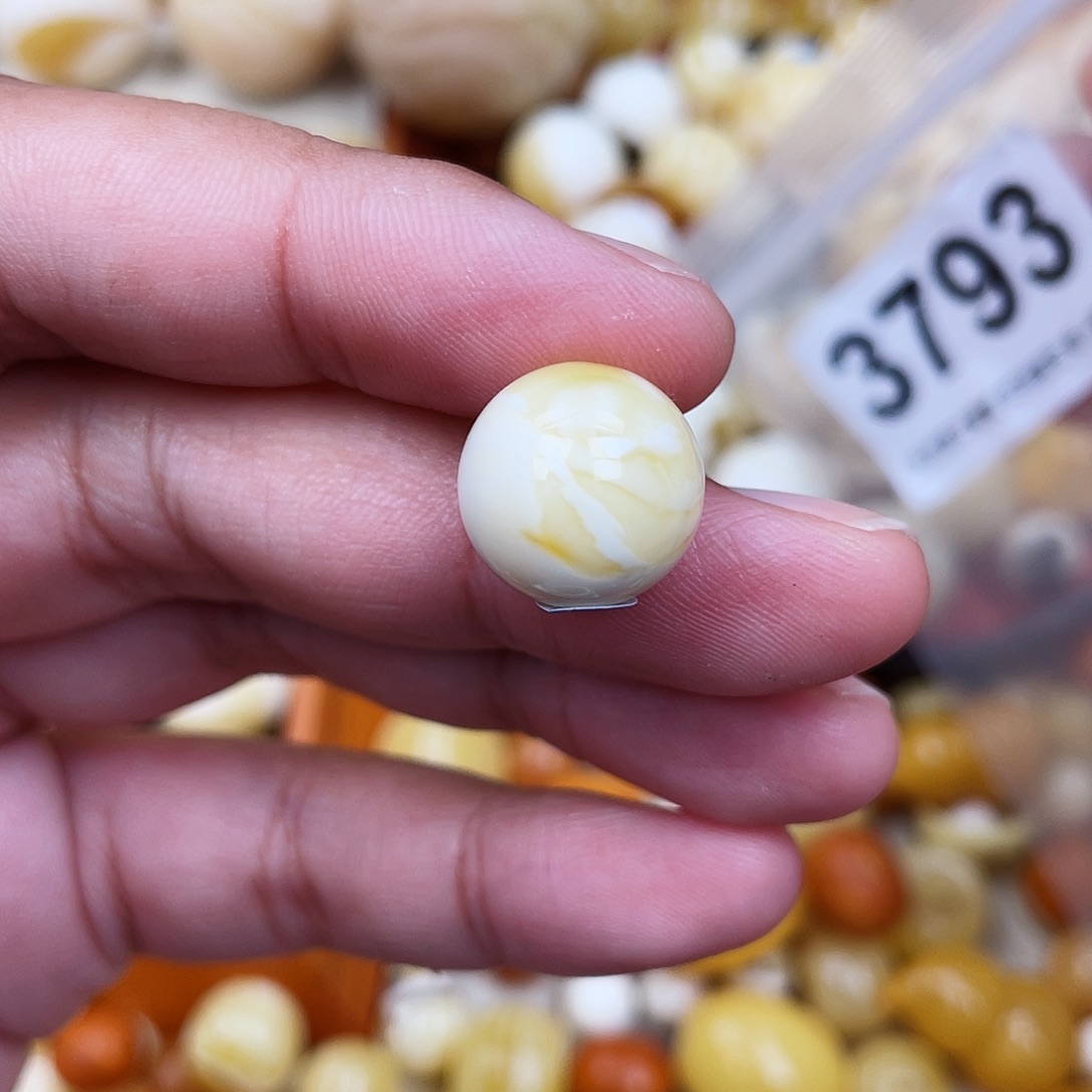未镶嵌蜜蜡珠宝奇石粉13.9