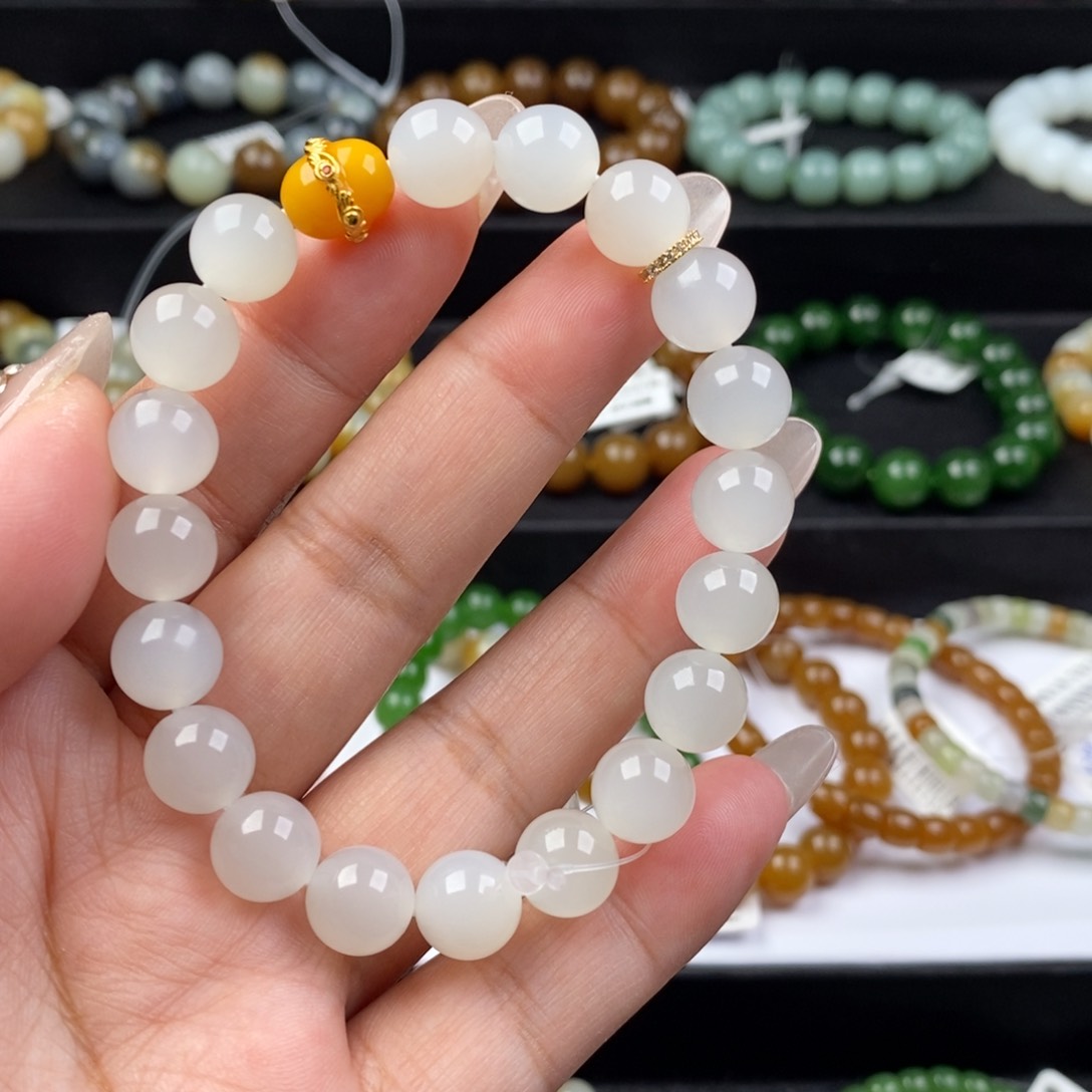 和田玉手串未镶嵌