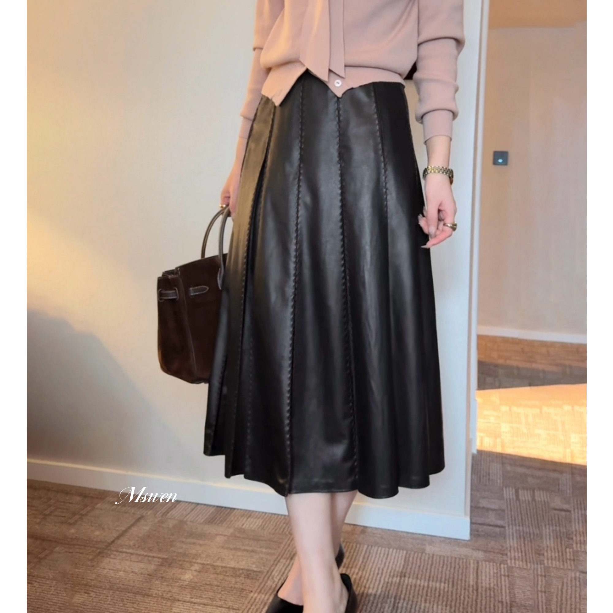 【WENZO】月牙湾~冬季极简气质优雅重工压褶月牙绣A字半裙W250928