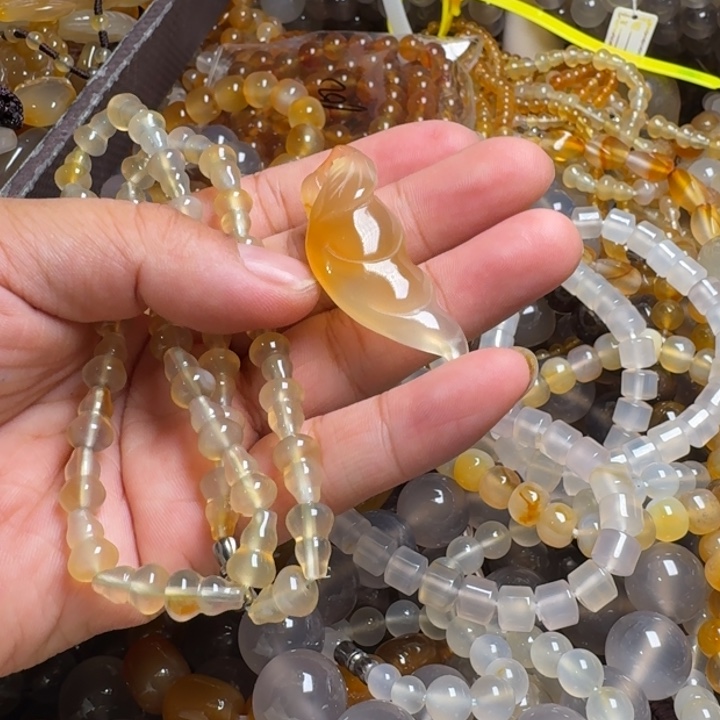 玛瑙/玉髓颈饰未镶嵌唯**主827