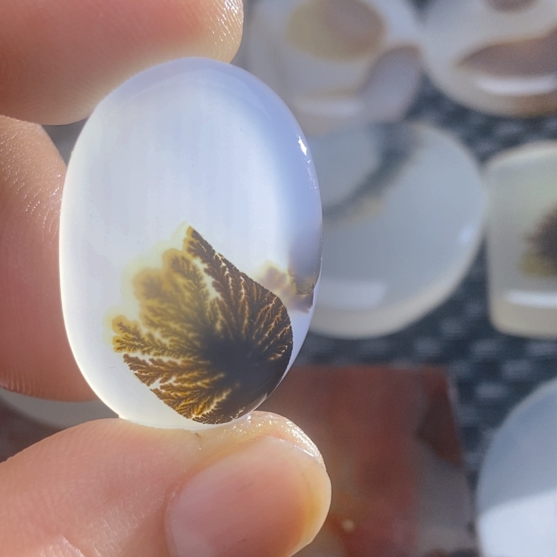 【闪购商品】未镶嵌颈饰玛瑙/玉髓一**水