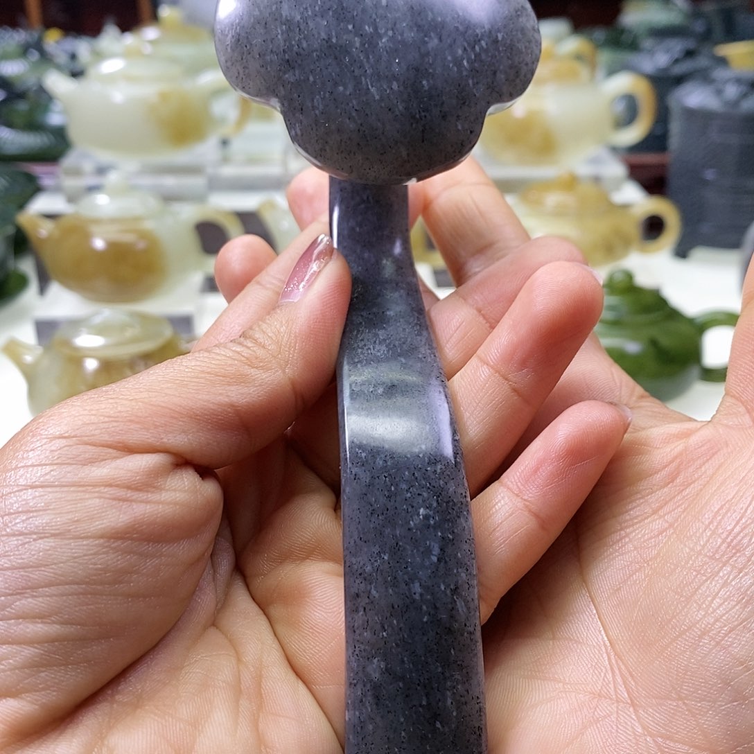 和田玉如意未镶嵌