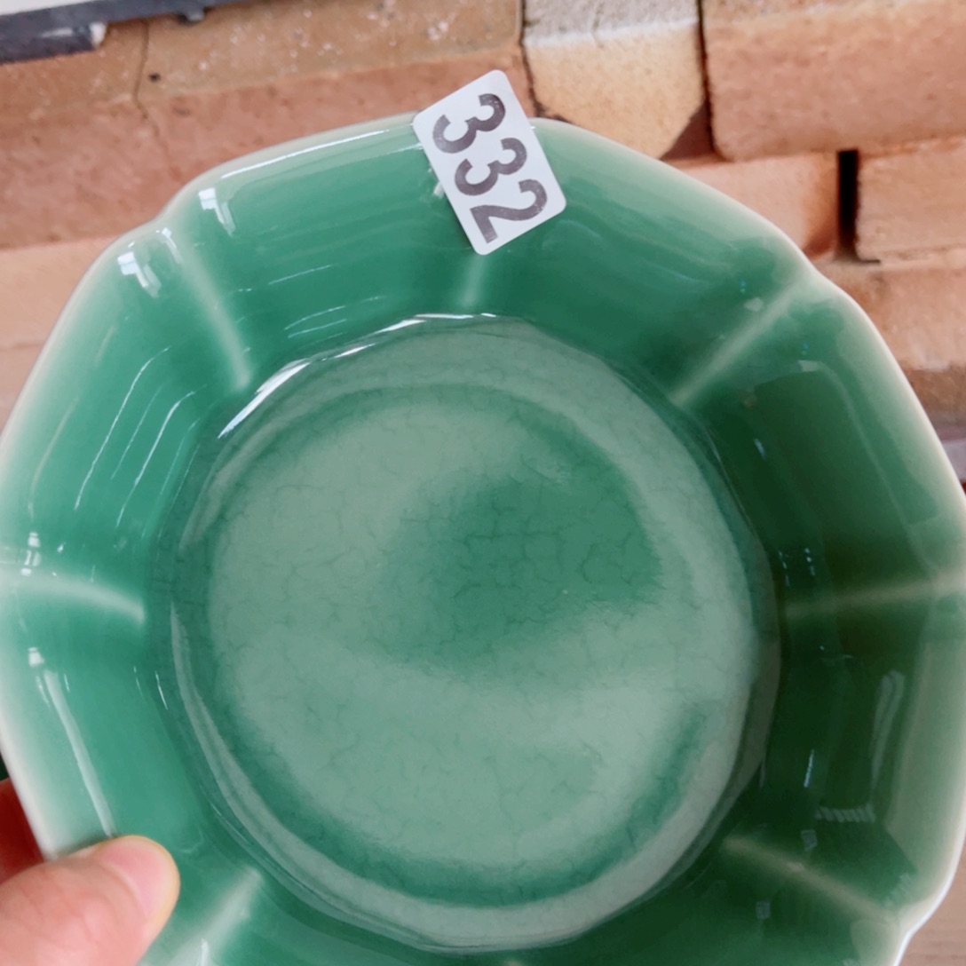 青瓷哈哈哈哈哈哈哈哈哈哈哈