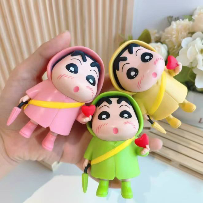 【清仓2号】雨衣蜡笔小新手办可爱家居礼物电视柜汽车摆件桌面治愈