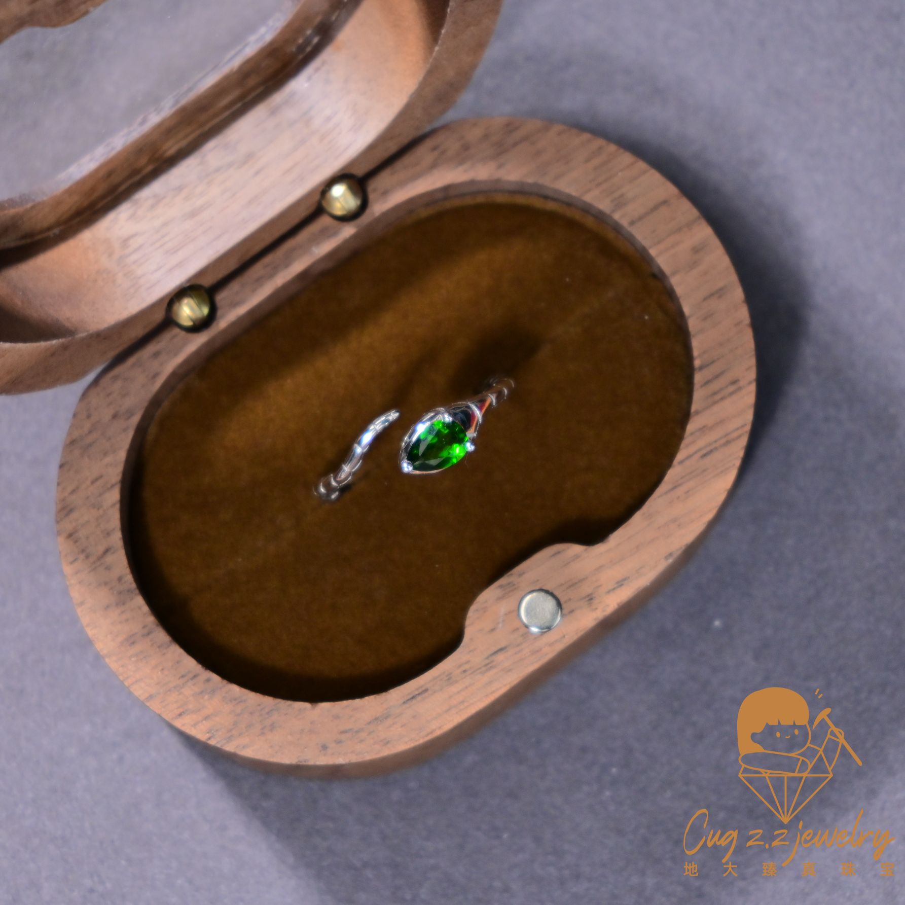 蛇年必备*天然透辉石银戒气质简约绿色宝石礼物灵蛇戒指