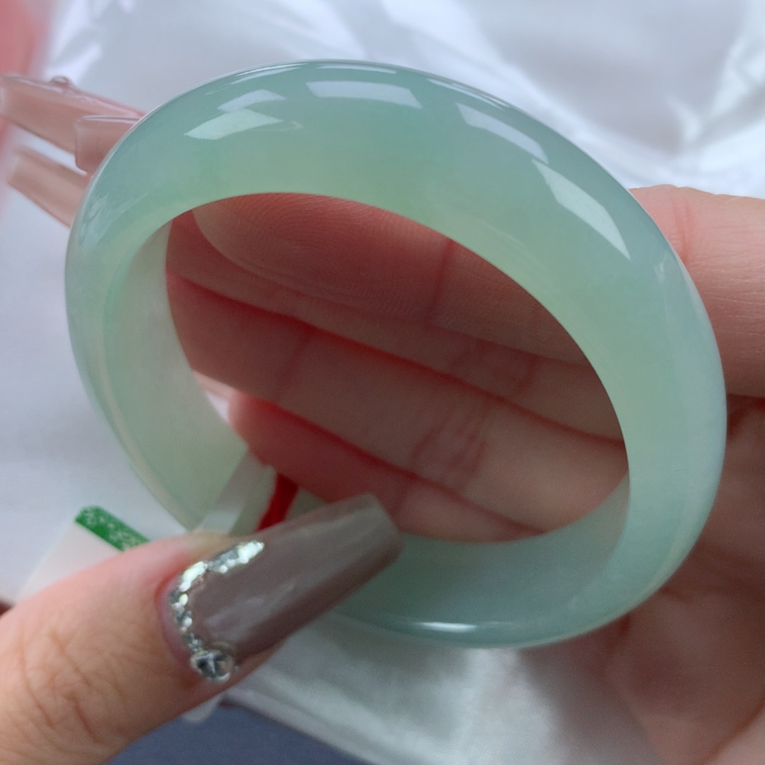 翡翠手镯未镶嵌55贵妃