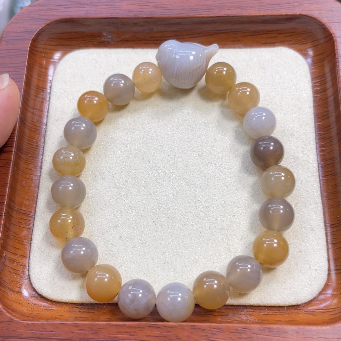 硅化玉未镶嵌颈饰k60