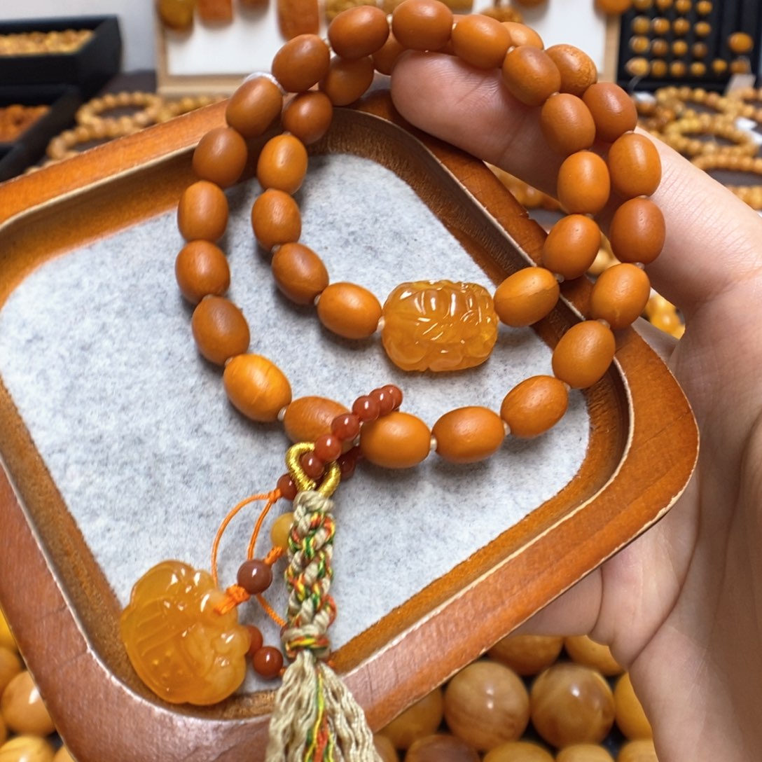 蜜蜡手链未镶嵌蜜蜡