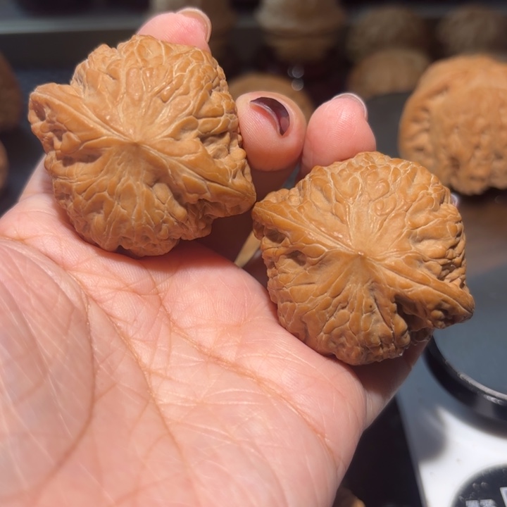 文玩核桃把件43全品铁锤