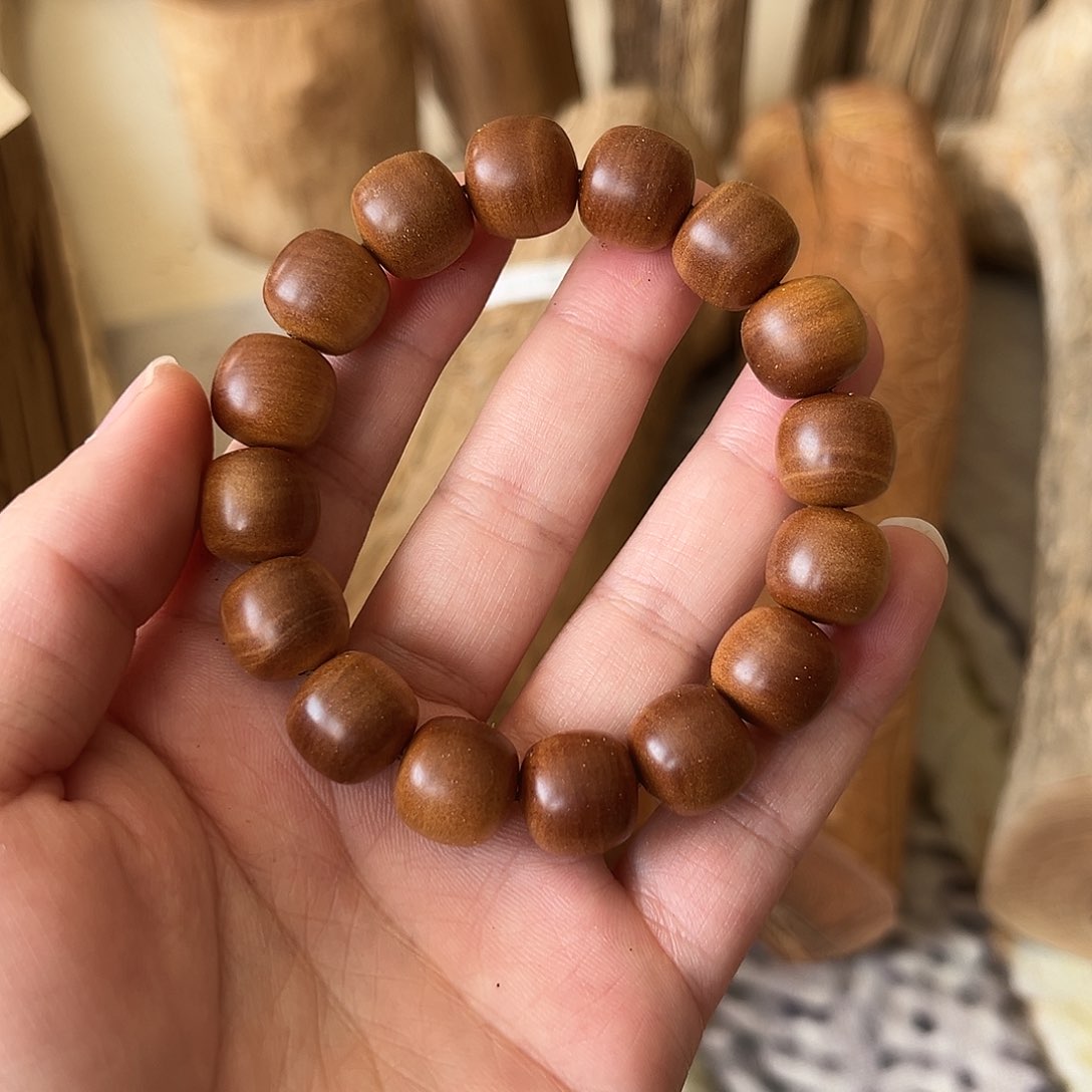 檀香木其他迈索尔正区老山檀13-14天书横纹单圈