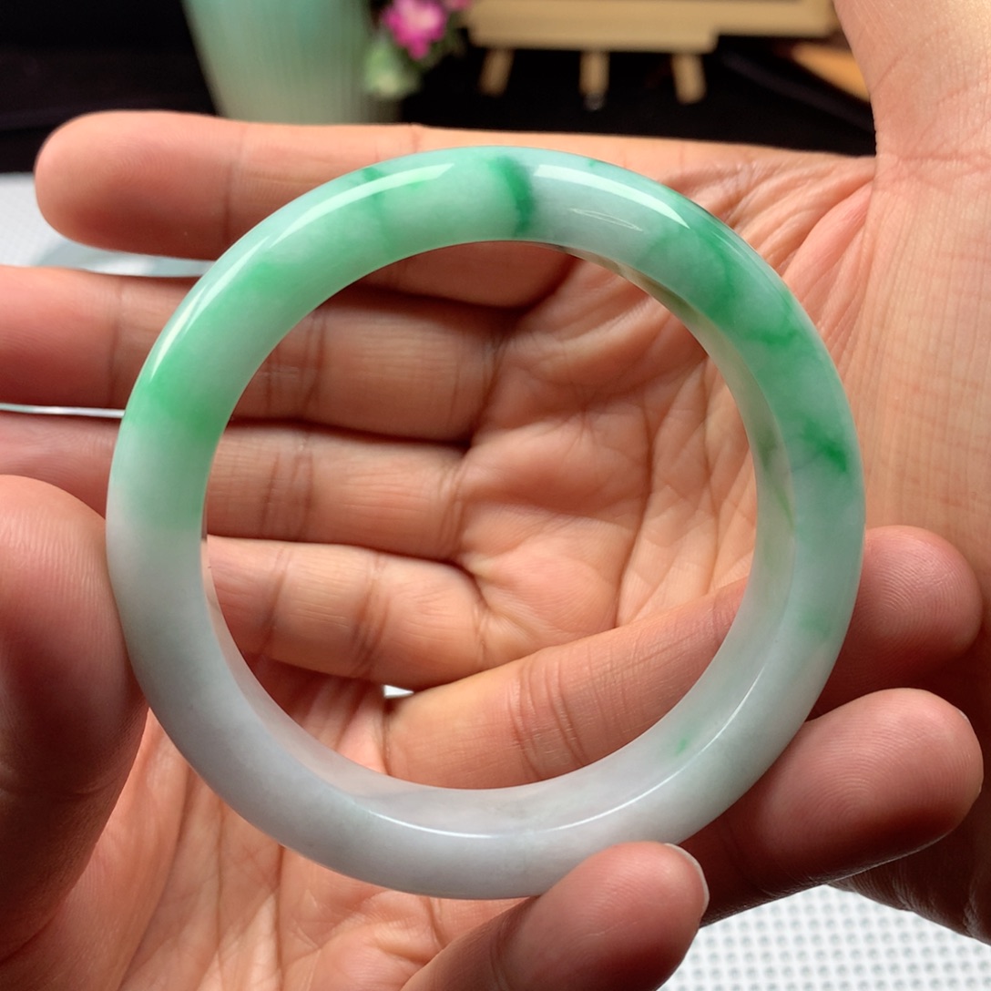 翡翠手镯未镶嵌21号