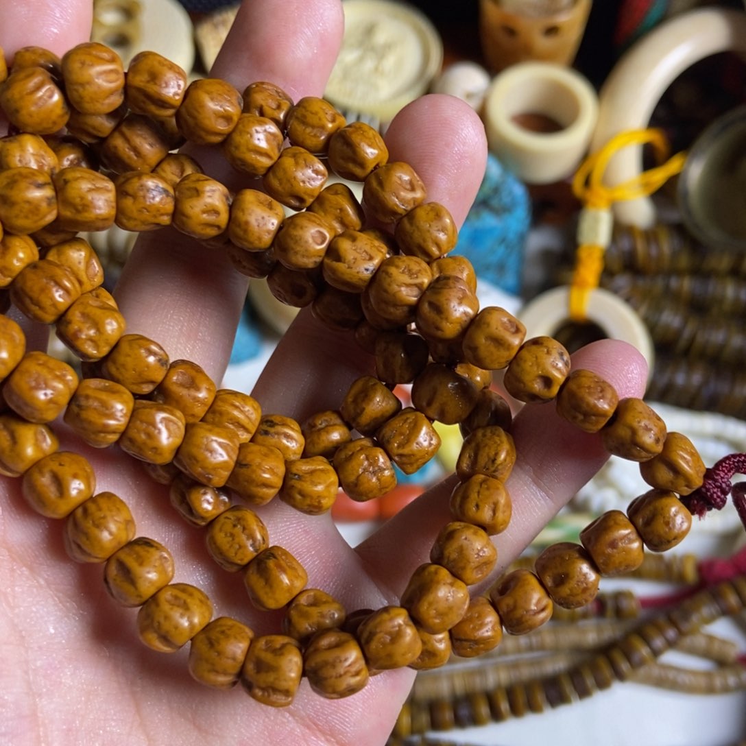 郭***图柏香籽/百香籽吊坠喜马拉雅招财