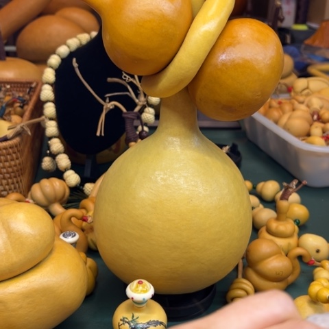 肖阿里啦咯啦噜啦啦