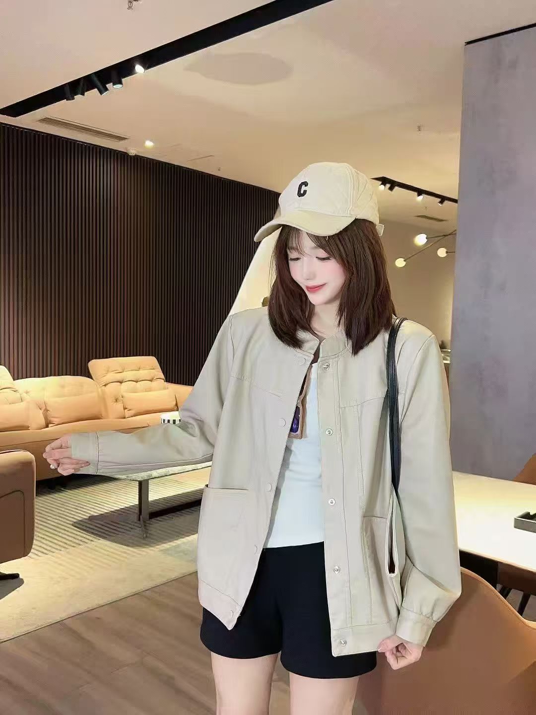 气质PU百搭休闲皮衣女胖mm显瘦2025新款小个子宽松皮衣外套女*605