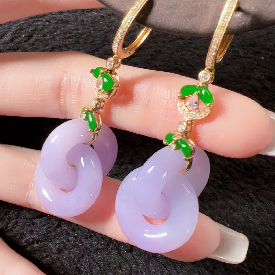 翡翠18K金镶嵌耳饰签收后24小时鉴赏期，过时不退