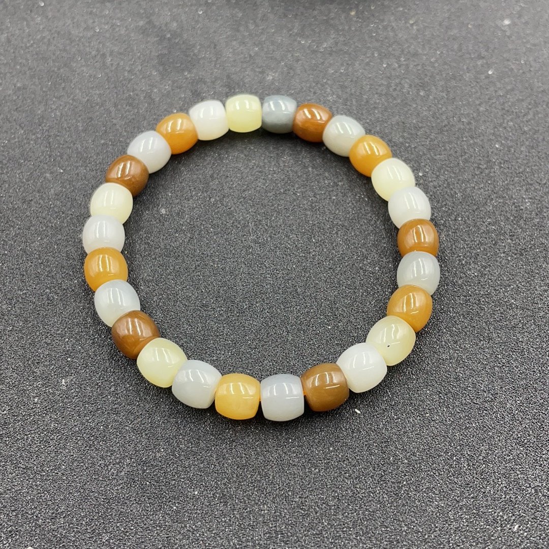 BY0220FSYN标48 和田玉手串