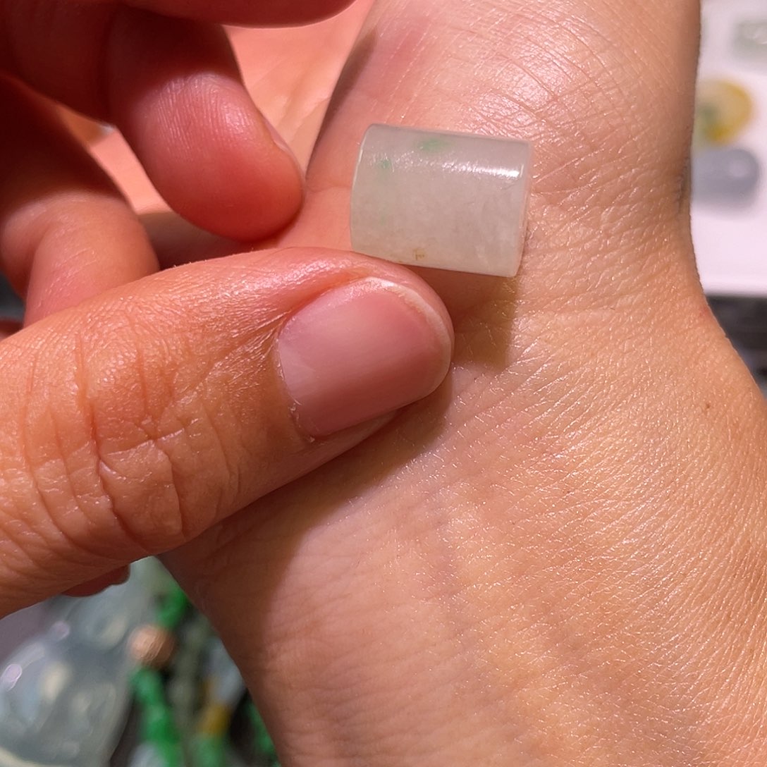 定制翡翠未镶嵌路路通