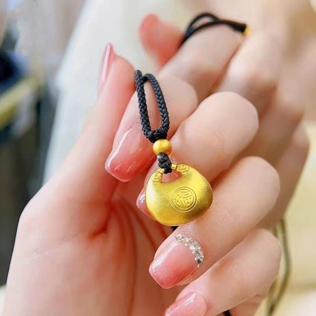 非金属布艺项链 土拉兔 金色小金坨锁包黑色绳子项链 高级感项链