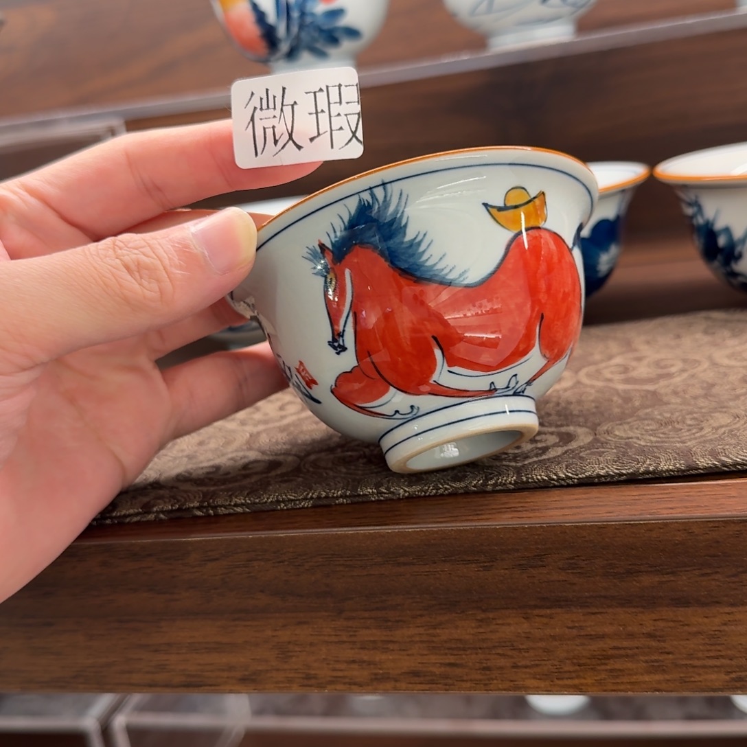 釉下手绘茶具微瑕