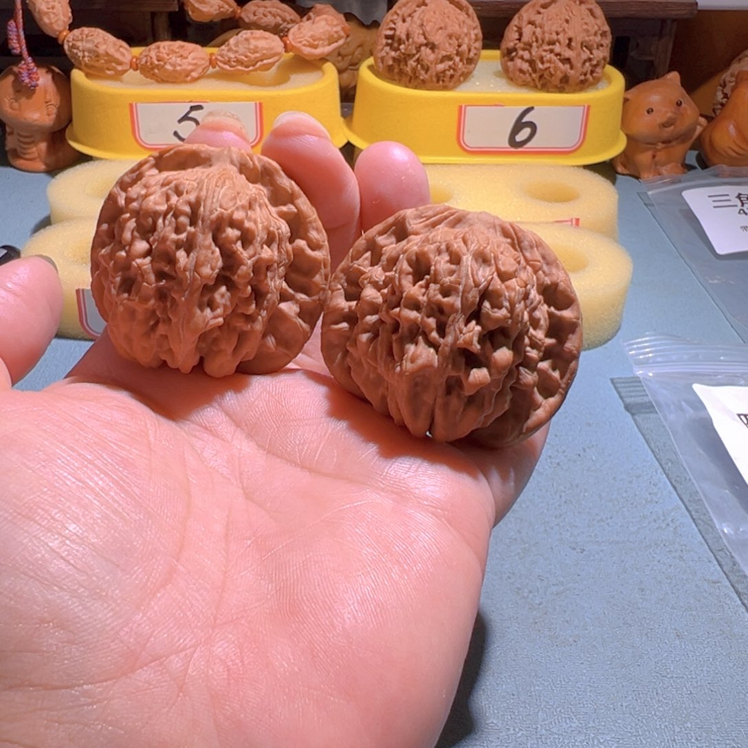 文玩核桃把件四座楼46