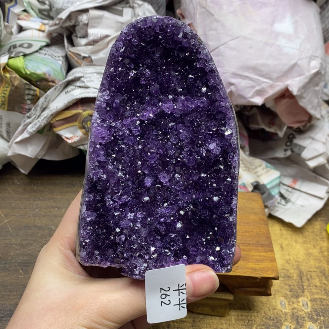 紫晶乌拉圭未镶嵌